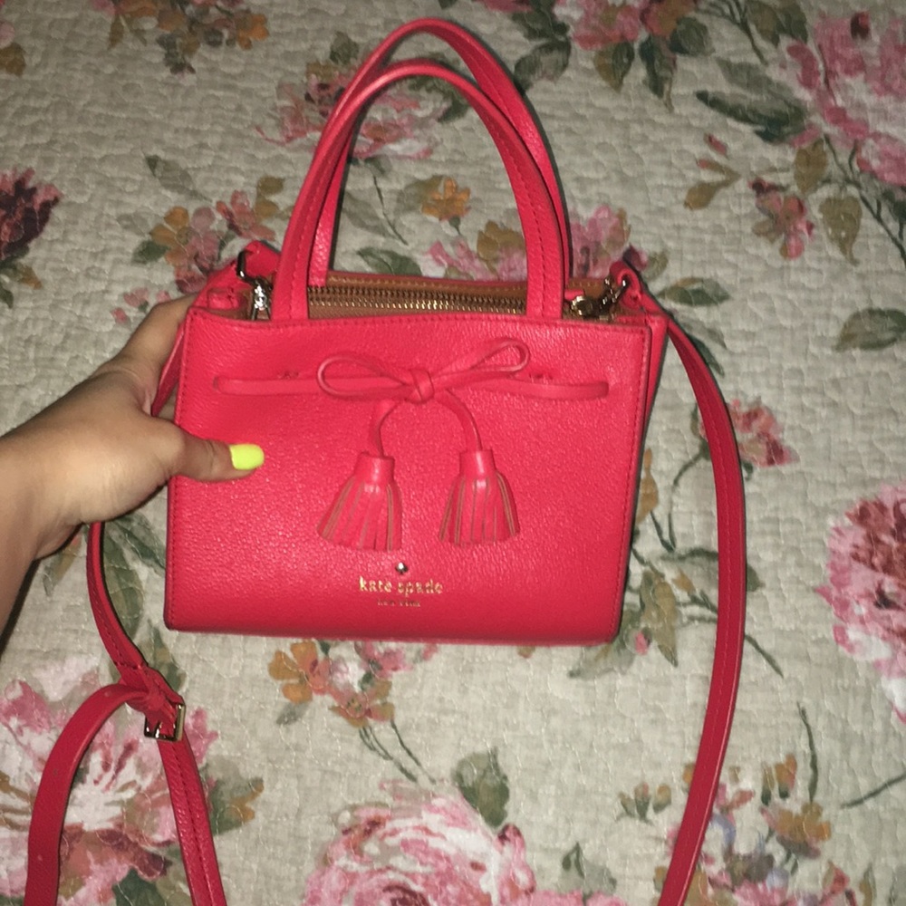 Red Kate spade bag